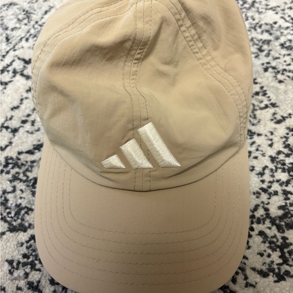 Adidas Tan Baseball Cap - Picture 1 of 7